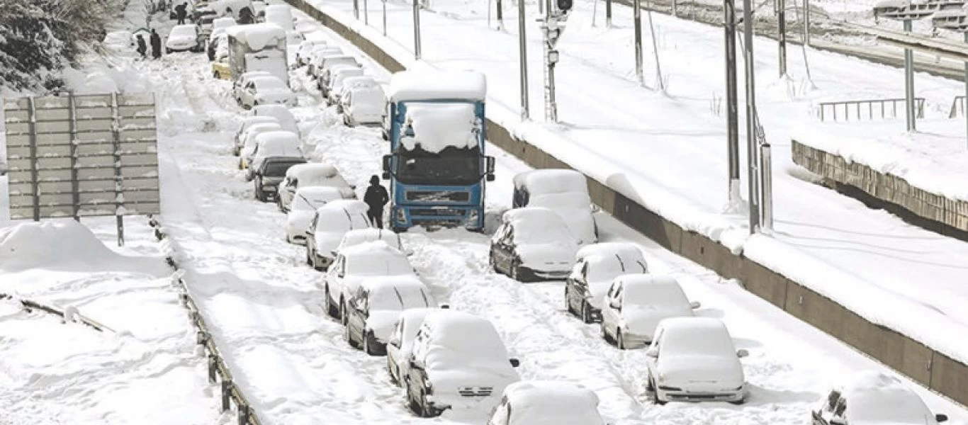 Meteo: Διπλάσιος ο χιονιάς του 08 - Άρθρο κόλαφος για την κυβέρνηση Μητσοτάκη που «θάφτηκε» στο χιόνι